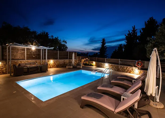 Villa Dioni By Vintage Travel