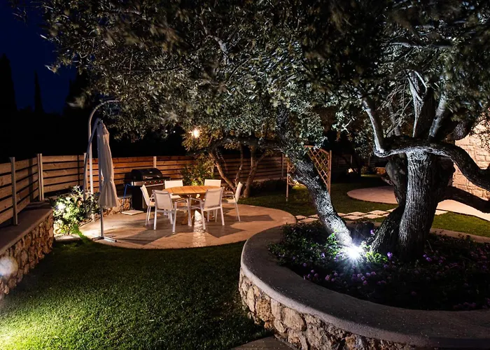 Villa Dioni By Vintage Travel *