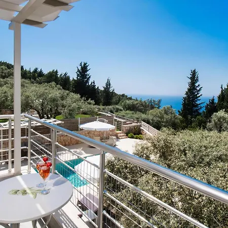 Villa Dioni By Vintage Travel Tsoukaládhes