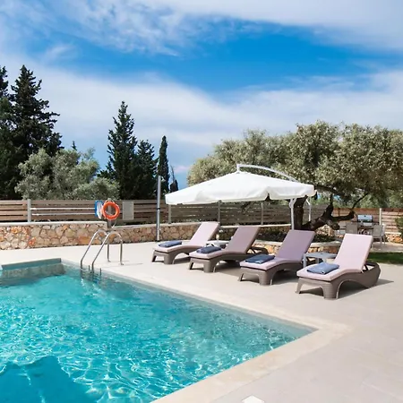 Dioni * Tsoukaládhes